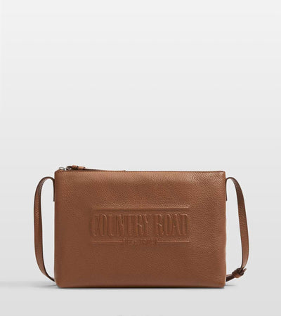 COUNTRY ROAD
Heritage Leather
Crossbody